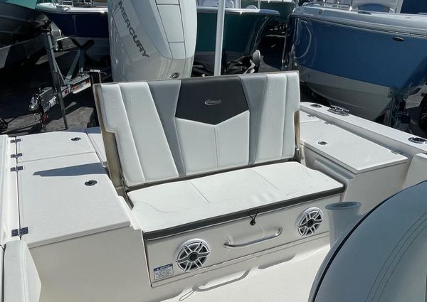 Robalo 266-CAYMAN image