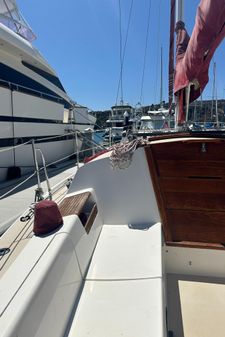 Catalina 30 image