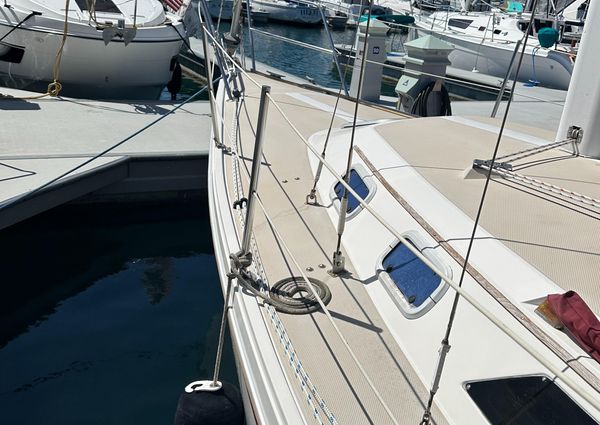 Catalina 30 image