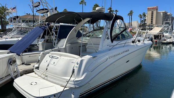 Sea Ray SUNDANCER 300 