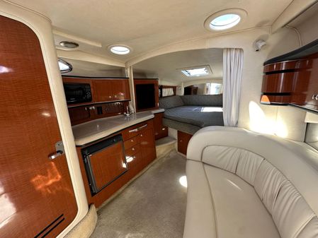 Sea Ray SUNDANCER 300 image