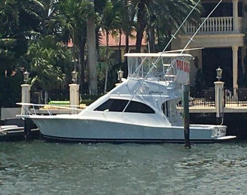 Luhrs 34-CONVERTIBLE - main image