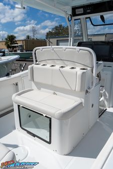 Sea-hunt GAMEFISH-30-WITH-COFFIN-BOX image