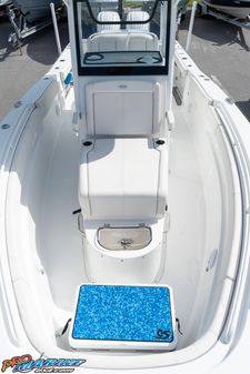 Sea-hunt GAMEFISH-30-WITH-COFFIN-BOX image