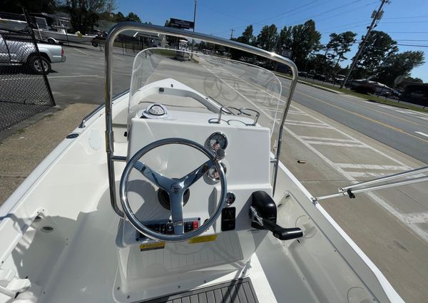 Key-west 1720-CENTER-CONSOLE image