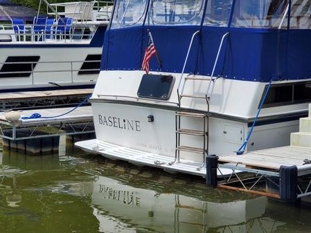 Jefferson 37 Viscount Sundeck Motor Yacht image