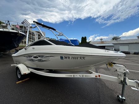 Sea-ray 185-SPORT image