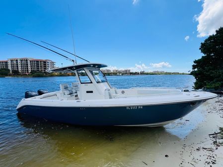 Everglades 295 Center Console image