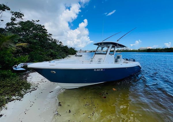 Everglades 295-CENTER-CONSOLE image