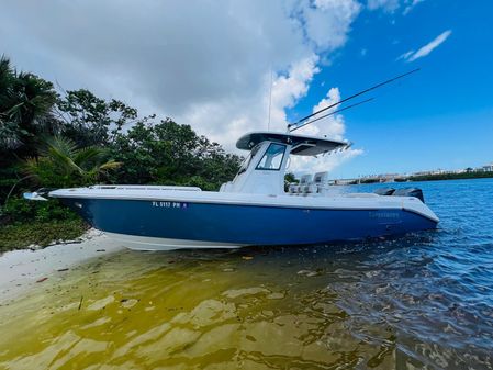 Everglades 295 Center Console image