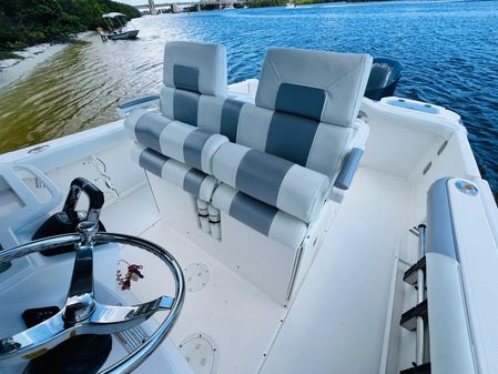 Everglades 295-CENTER-CONSOLE image