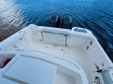 Everglades 295 Center Console image