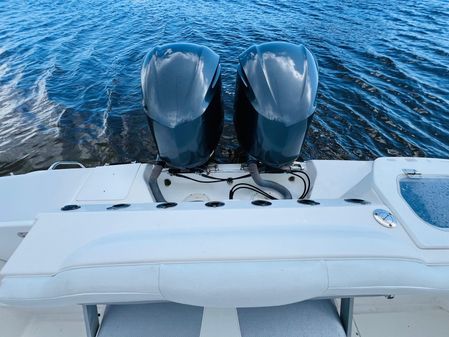 Everglades 295 Center Console image