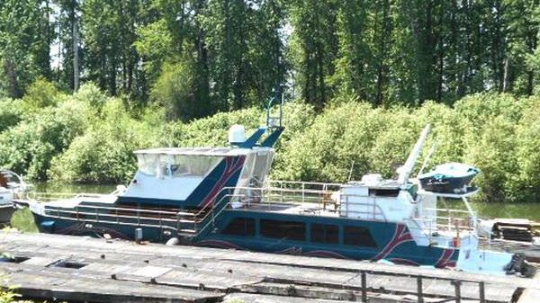 Willard Motor Yacht