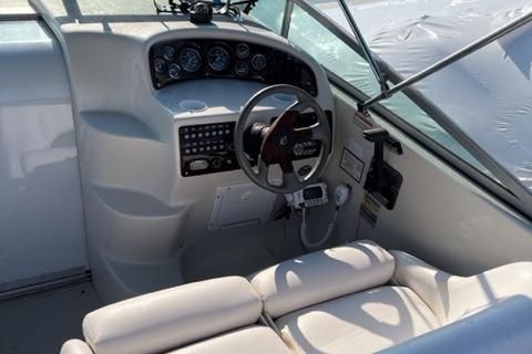 Crownline 262 CR image