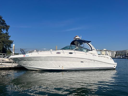 Sea Ray 340 Sundancer - main image