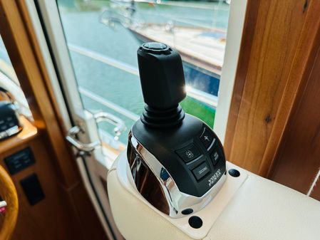 Sabre 58 Salon Express image