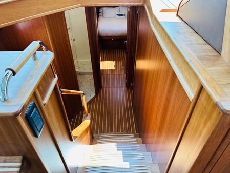 Sabre 58 Salon Express image