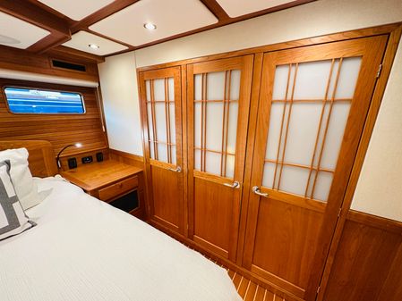 Sabre 58 Salon Express image