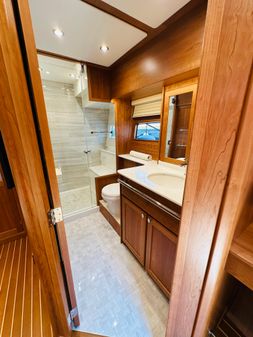 Sabre 58 Salon Express image