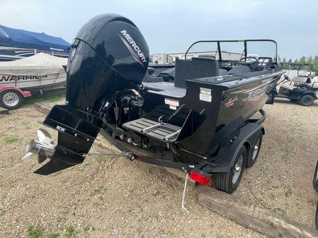 Tracker TARGA-V-18-WT image