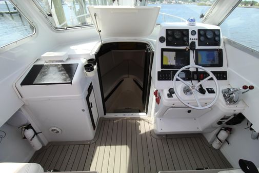 Blackfin 27 Combi image