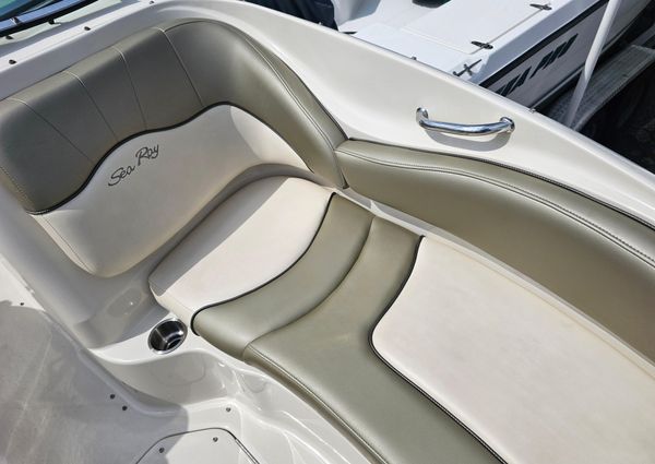 Sea-ray 220-SUNDECK image