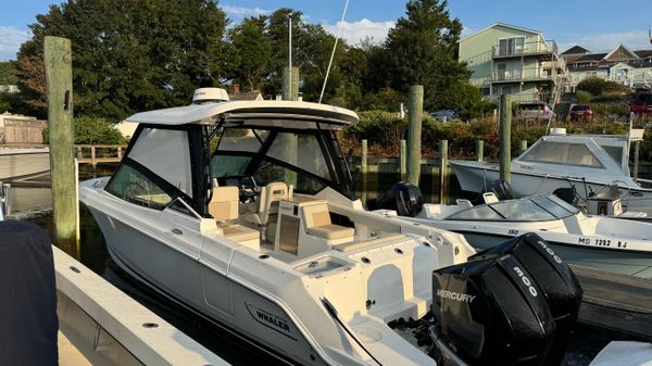 Boston Whaler 280 Vantage 