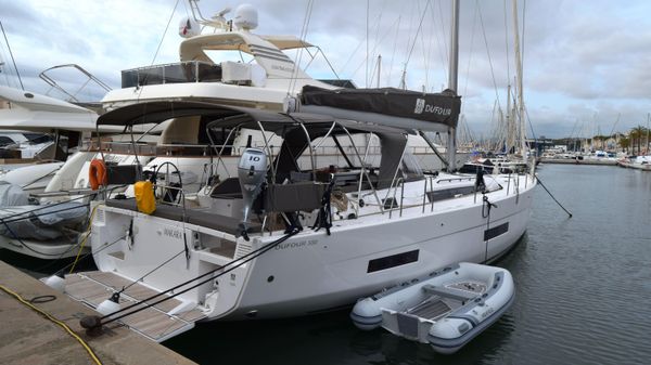 Dufour 530