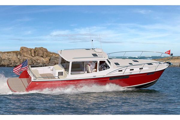 MJM Yachts 43zi - main image