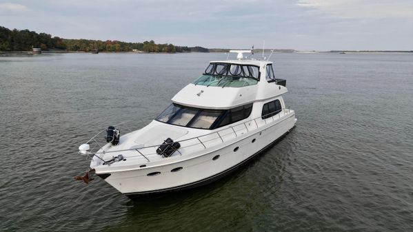 Carver 56 Voyager image