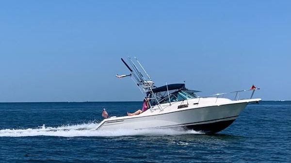 Pursuit 2865 Denali 