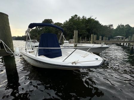 Boston Whaler 200 Dauntless image