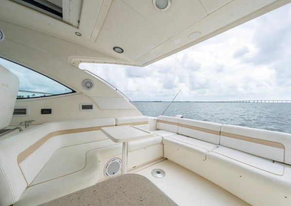 Sea Ray 43 Sundancer image