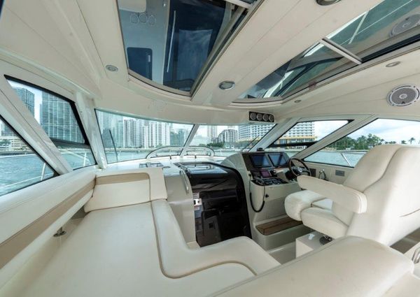 Sea Ray 43 Sundancer image