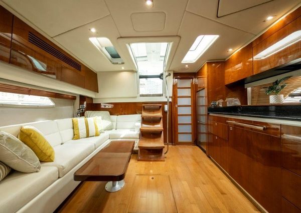 Sea Ray 43 Sundancer image