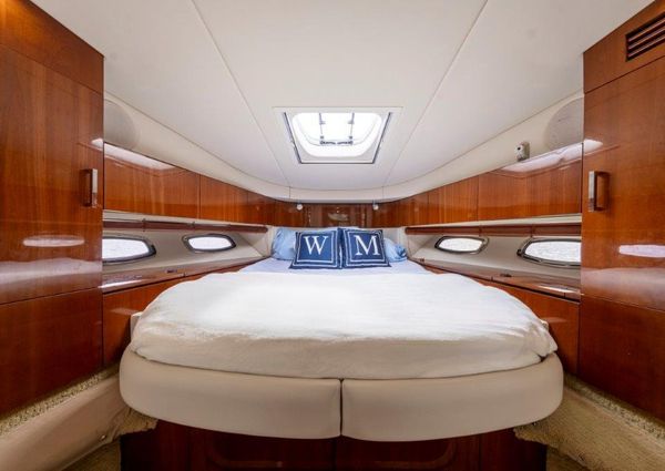 Sea Ray 43 Sundancer image