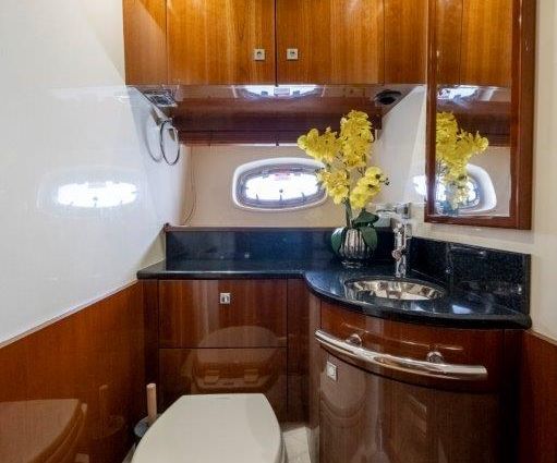 Sea Ray 43 Sundancer image