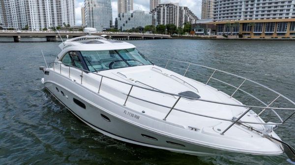 Sea Ray 43 Sundancer image