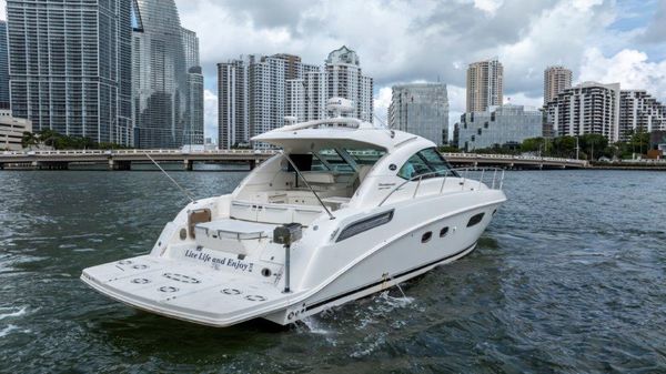 Sea Ray 43 Sundancer image