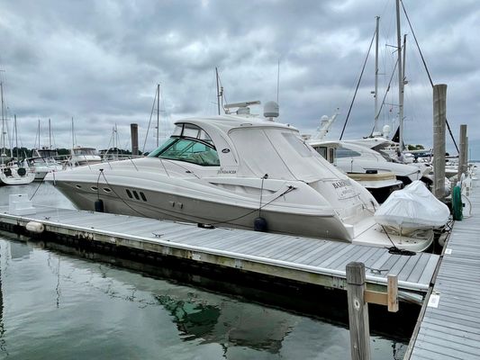 Sea Ray 52 Sundancer - main image