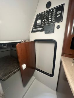 Crownline 280-CRX image