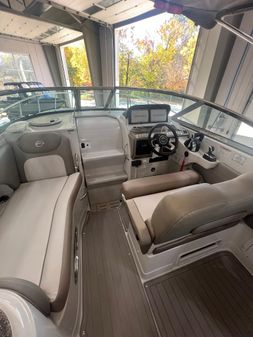 Crownline 280-CRX image