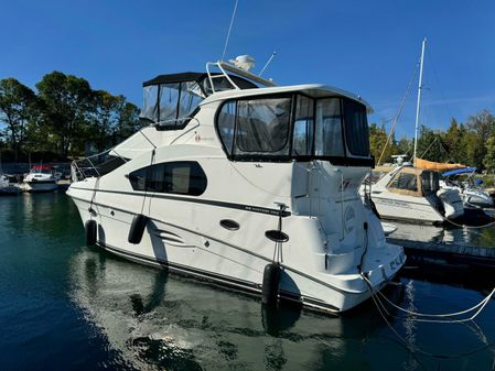 Silverton 35 Motor Yacht image