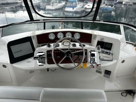 Silverton 35 Motor Yacht image