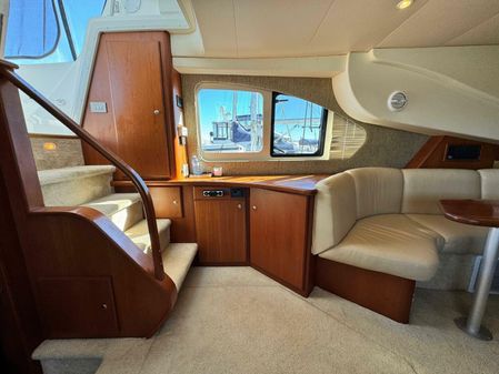 Silverton 35 Motor Yacht image