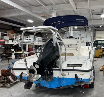 Boston Whaler 200 Dauntless image