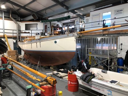 Buccaneer Salcombe Trader 27 image