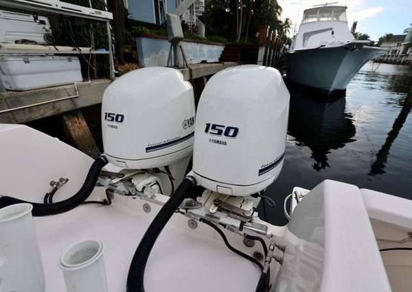 Intrepid 245 Center Console image