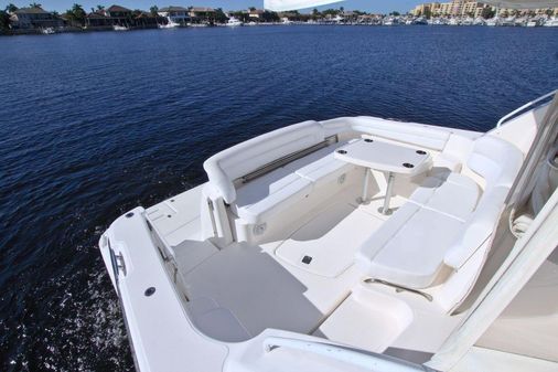 Tiara Yachts 4300 Sovran image